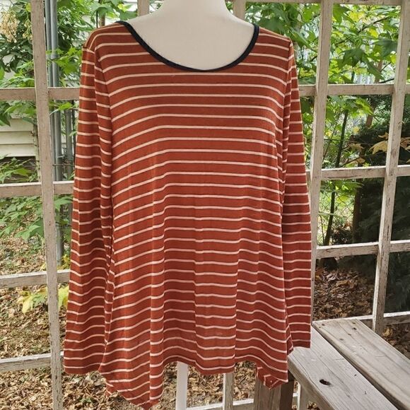 Umgee Women's Long Sleeve Stripe top Size Small - Picture 2 of 7